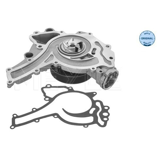 013 220 0017 Water pump