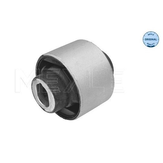 014 033 0157 Bush, control arm mounting