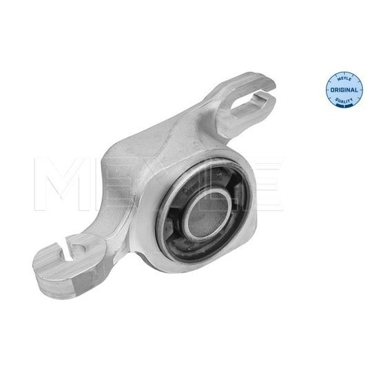 014 610 0031 Mounting, control/trailing arm