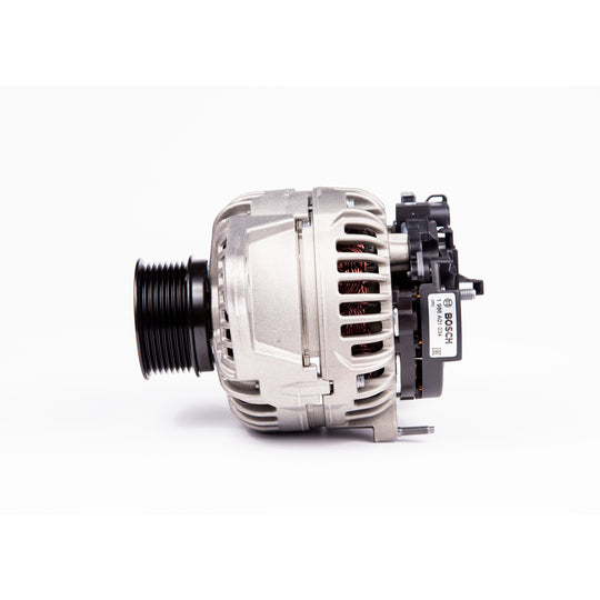 1 986 A01 034 Alternator
