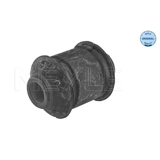 100 407 0015 Bush, control arm mounting