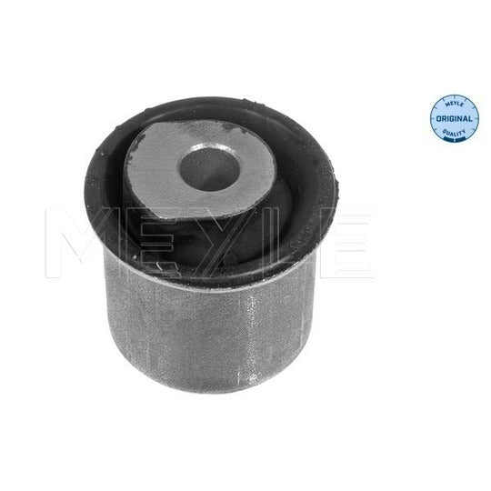 100 407 0075 Bush, control arm mounting