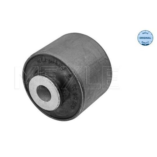 100 610 0032 Bush, control arm mounting