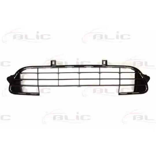 5703-05-0519911P Ventilation Grille, bumper
