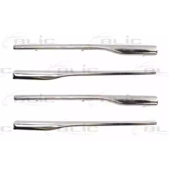 6502-07-1303991P Trim/Protective Strip Set, radiator grille