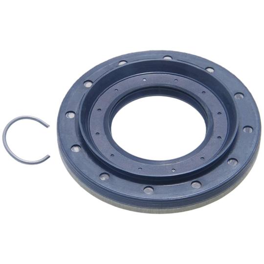 95PES-44901015C Seal, drive shaft