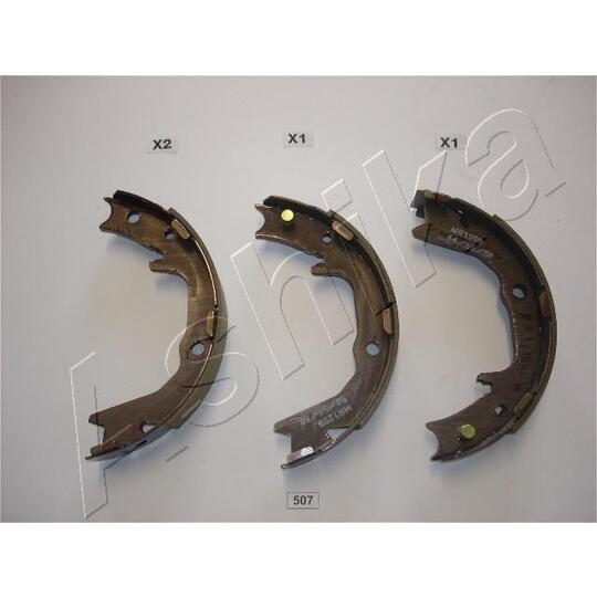 55-05-507 Brake Shoe Set, parking brake