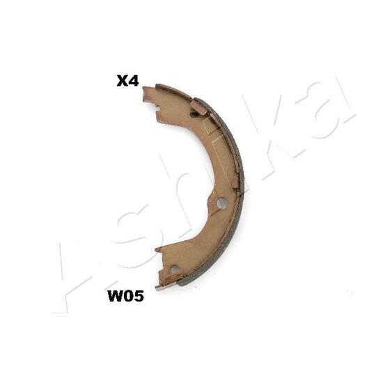 55-0W-W05 Brake Shoe Set, parking brake