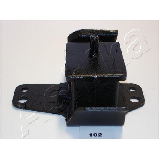 GOM-102 Engine Mounting