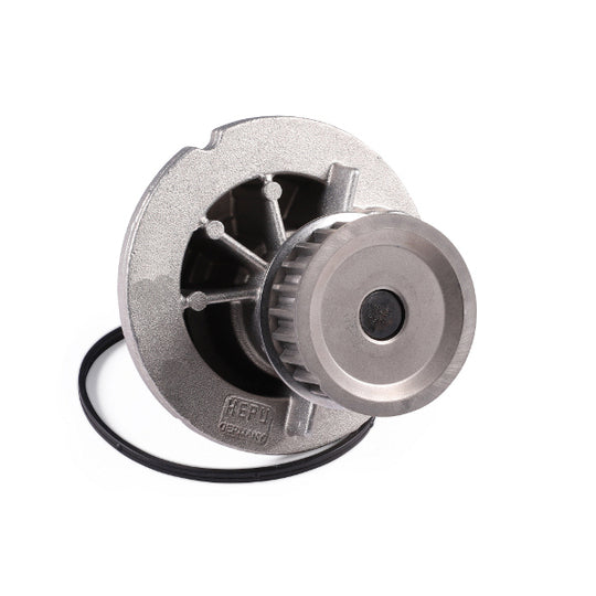 P324 Water pump