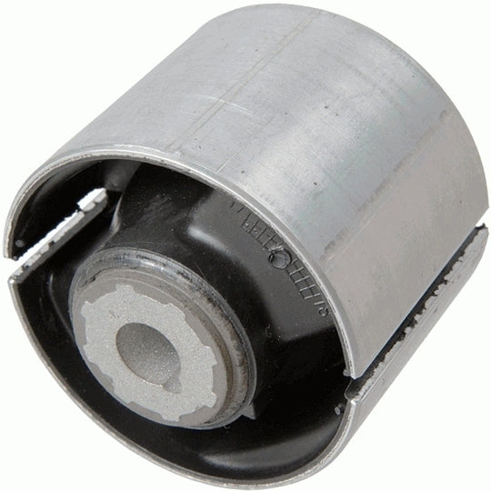 39068 01 Control Arm-/Trailing Arm Bush