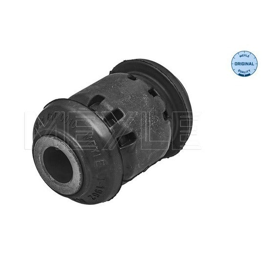 28-14 610 0010 Bush, control arm mounting