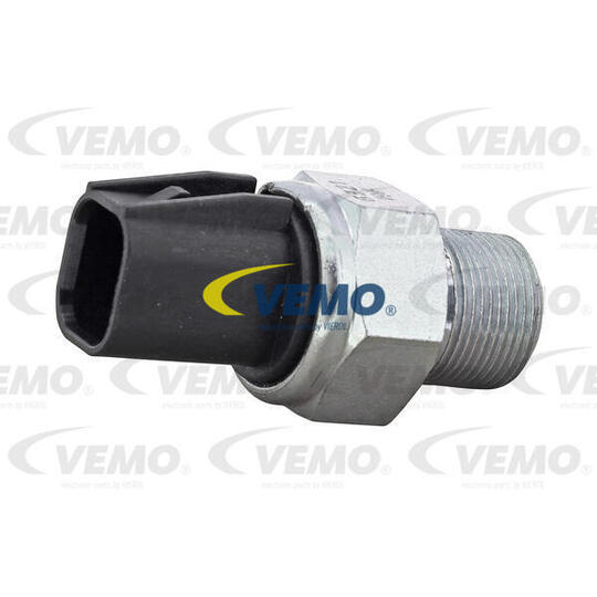 V25-73-0123 Switch, reverse light