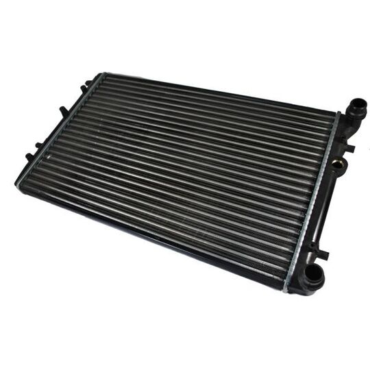 D7S002TT Radiator, engine cooling