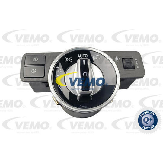 V30-73-0351 Switch, headlight