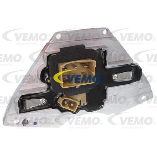 V10-79-0001 Regulator, passenger compartment fan