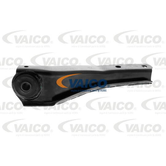 V40-0389 Track Control Arm