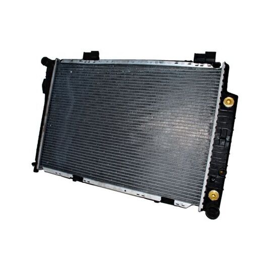 D7M010TT Radiator, engine cooling