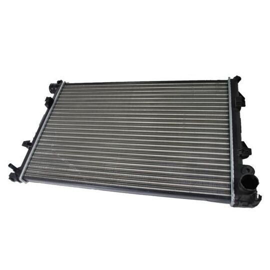 D7P004TT Radiator, engine cooling